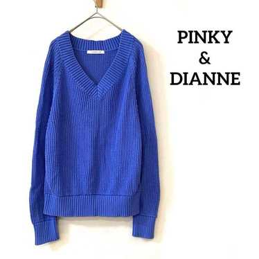 Pinky and Diane V-neck knit pullover top in blue, 