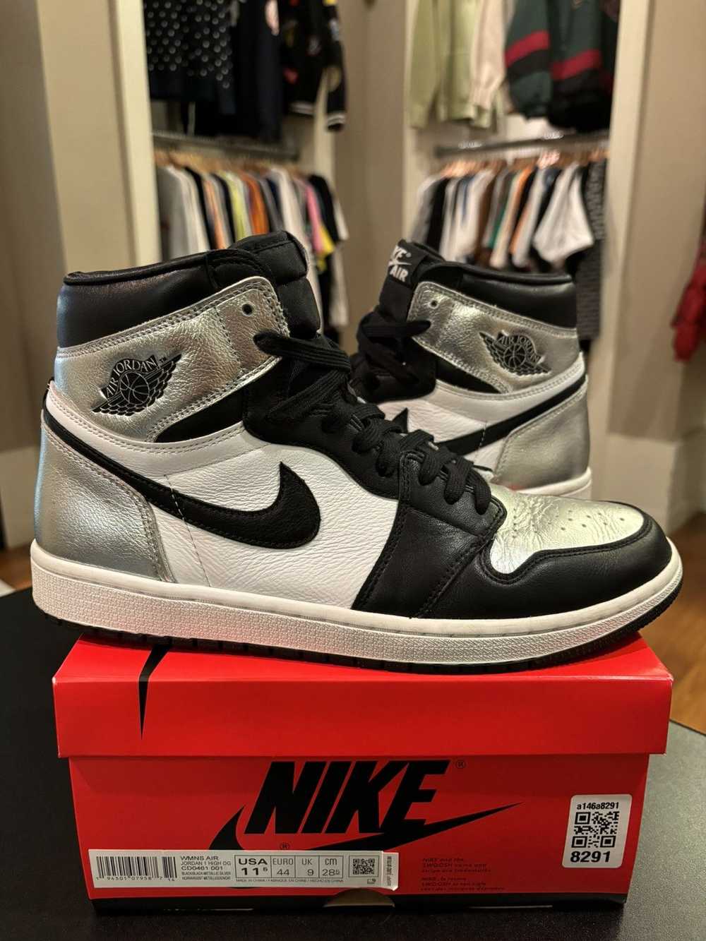 Jordan Brand Jordan 1 Retro High Silver Toe (Wome… - image 2