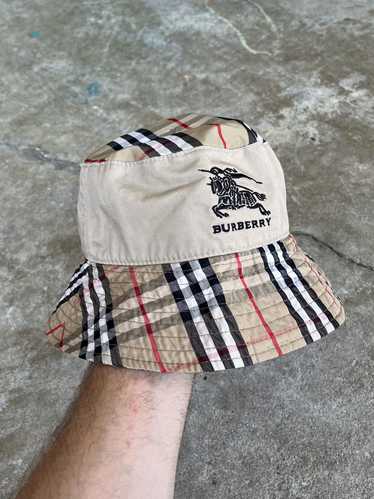 Burberry × Designer Plaid Burberry Bucket Hat