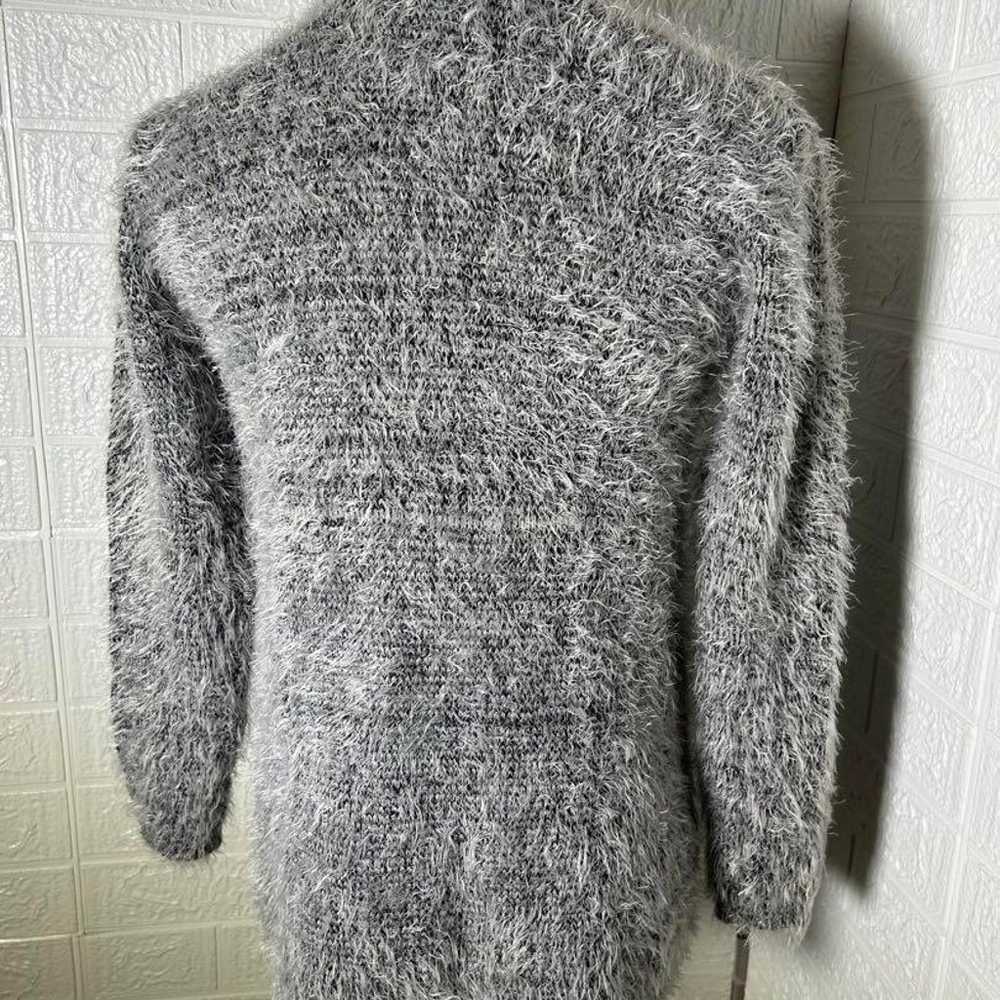 H&M Fluffy Knit Cardigan (L-XL) Gray Fluffy Shaggy - image 11