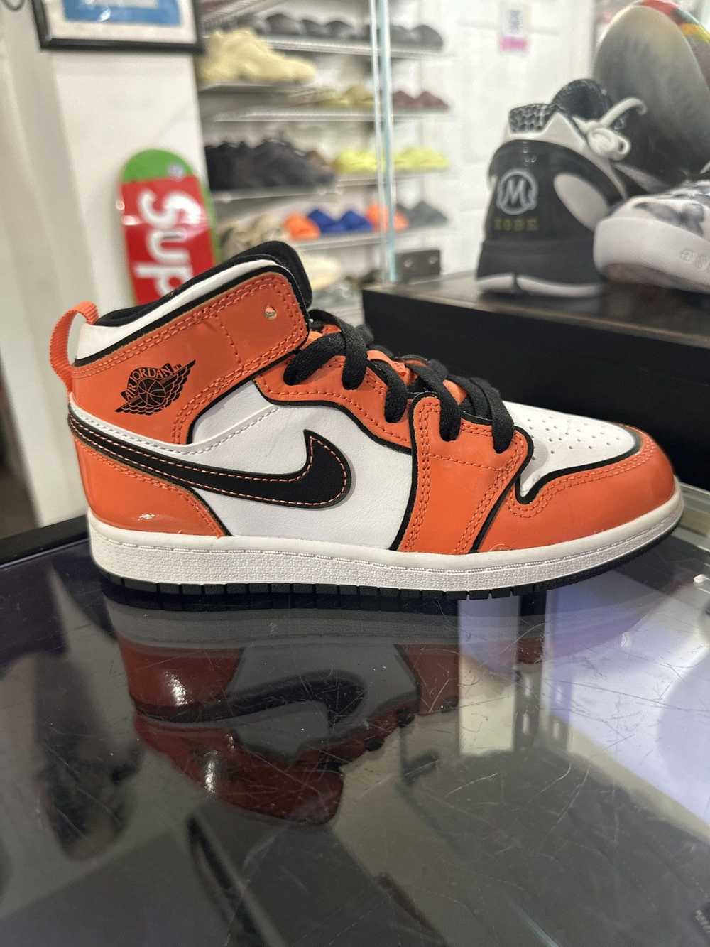 Jordan Brand Jordan 1 Mid "Turf Orange" (PS) - image 2