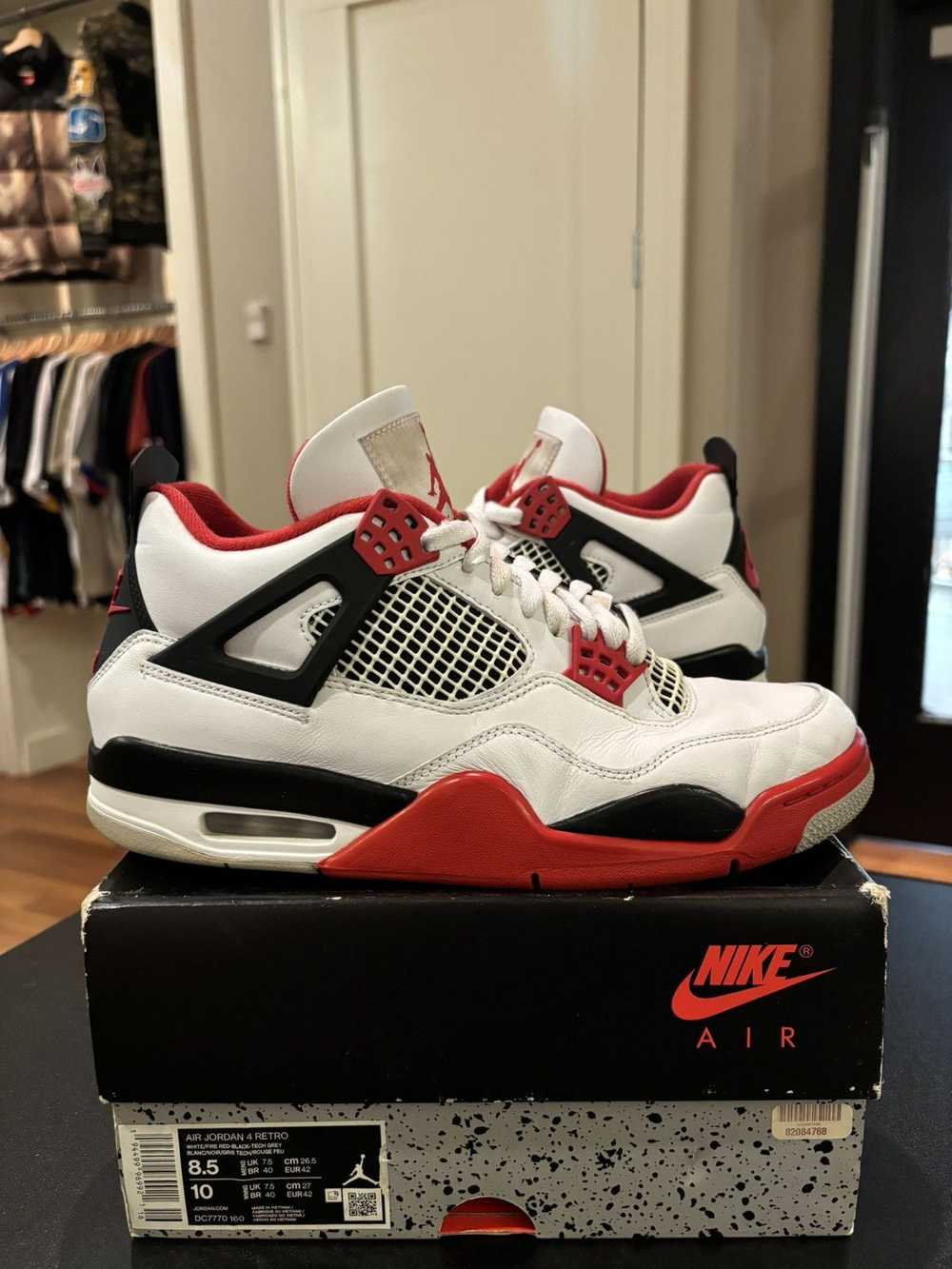 Jordan Brand Jordan 4 Retro Fire Red (2020) - image 2