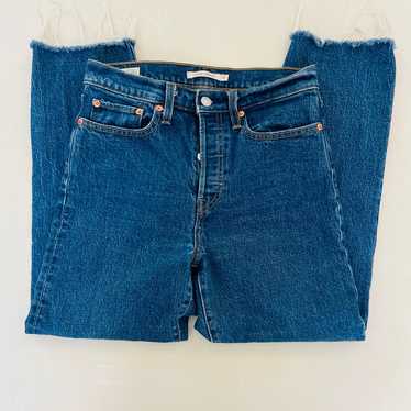 Levi’s Wedgie Straight Leg Jeans 27