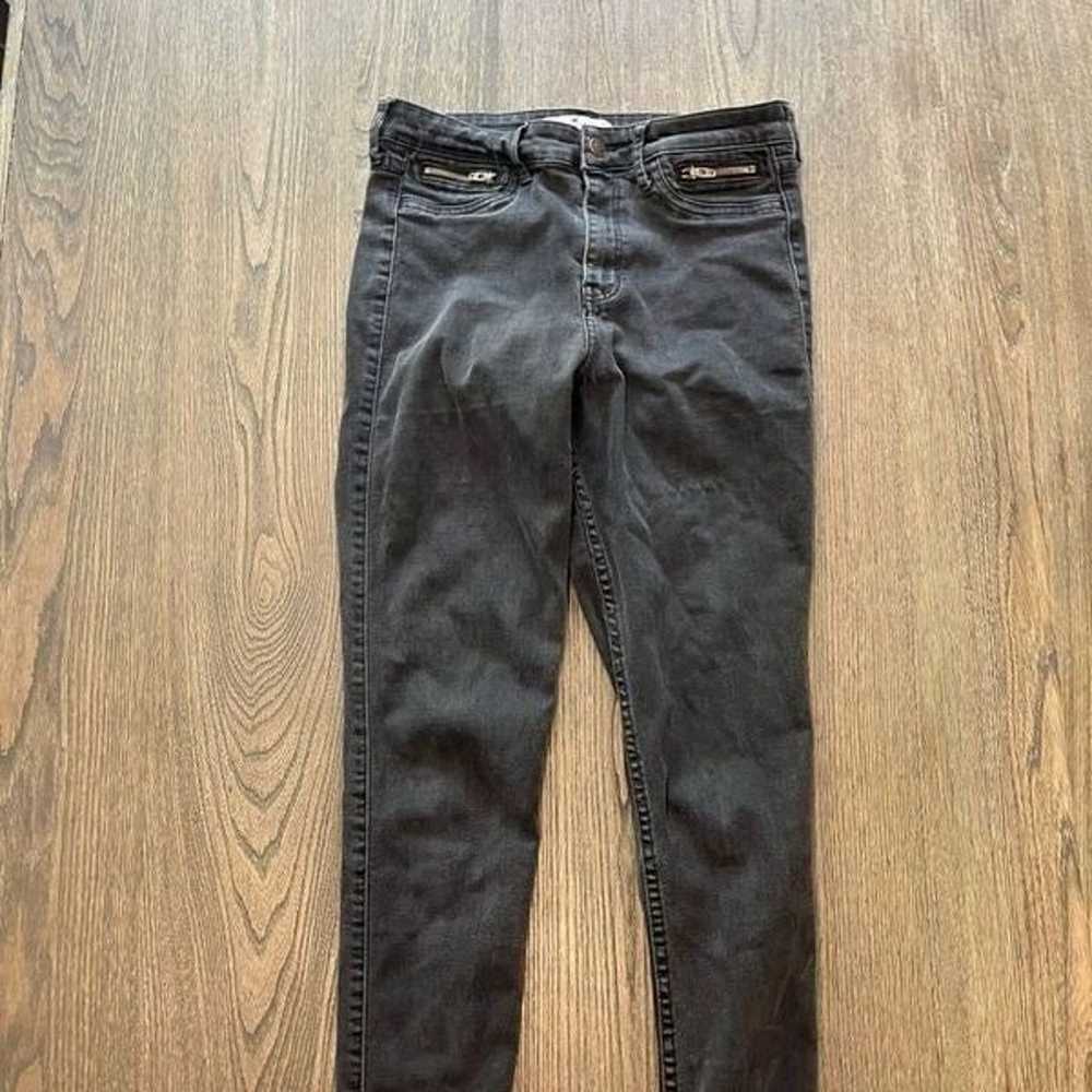 Hollister Black Skinny Jeans Size 5R - image 3