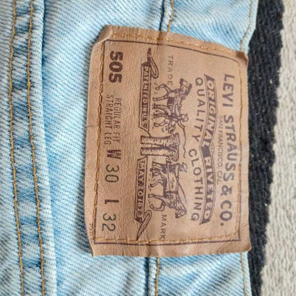 80's to 90's Made in USA Levi's 505 - image 3