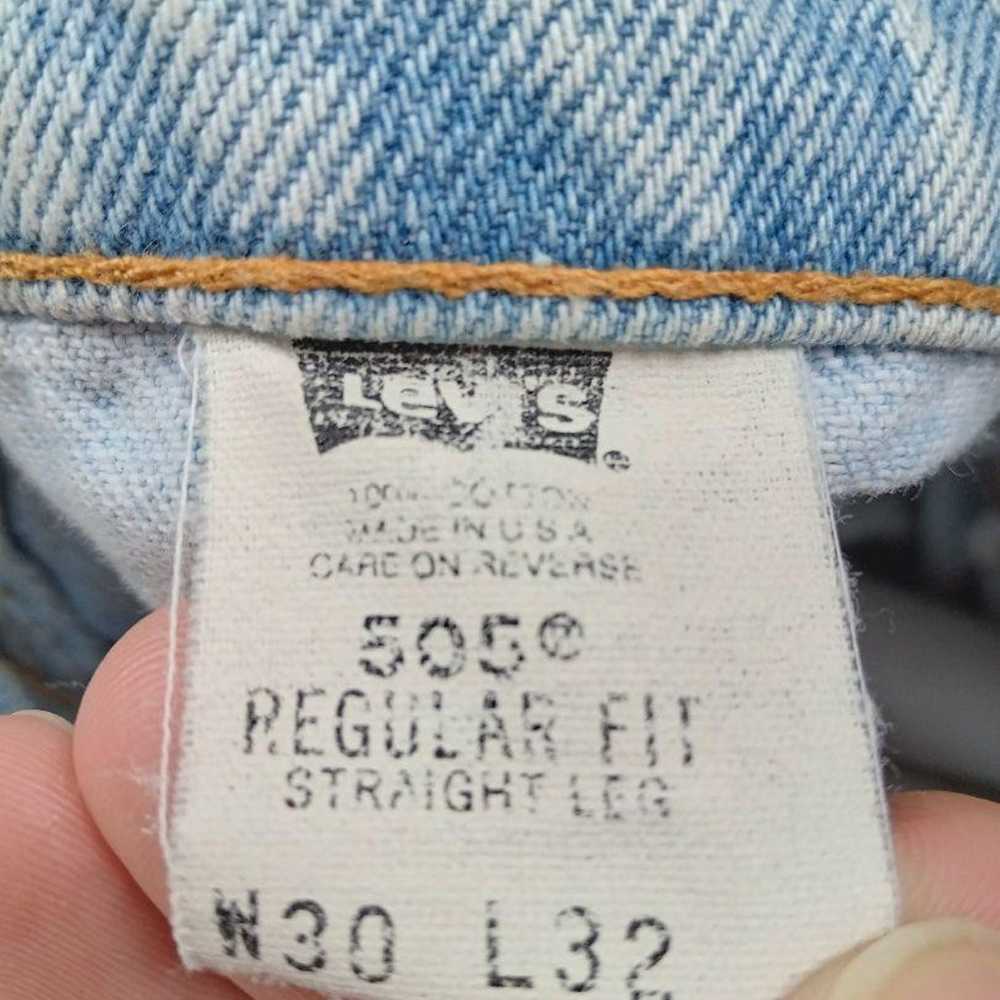 80's to 90's Made in USA Levi's 505 - image 4