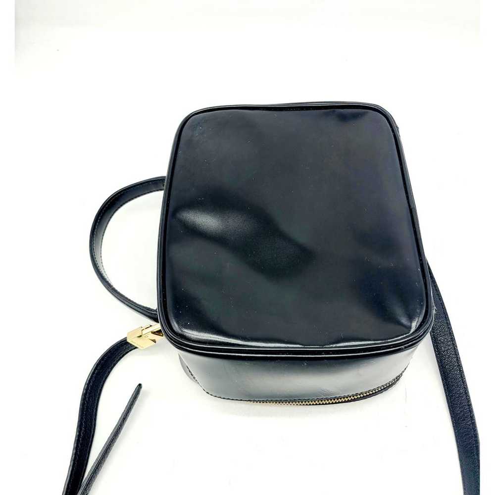 Gucci Leather handbag - image 8