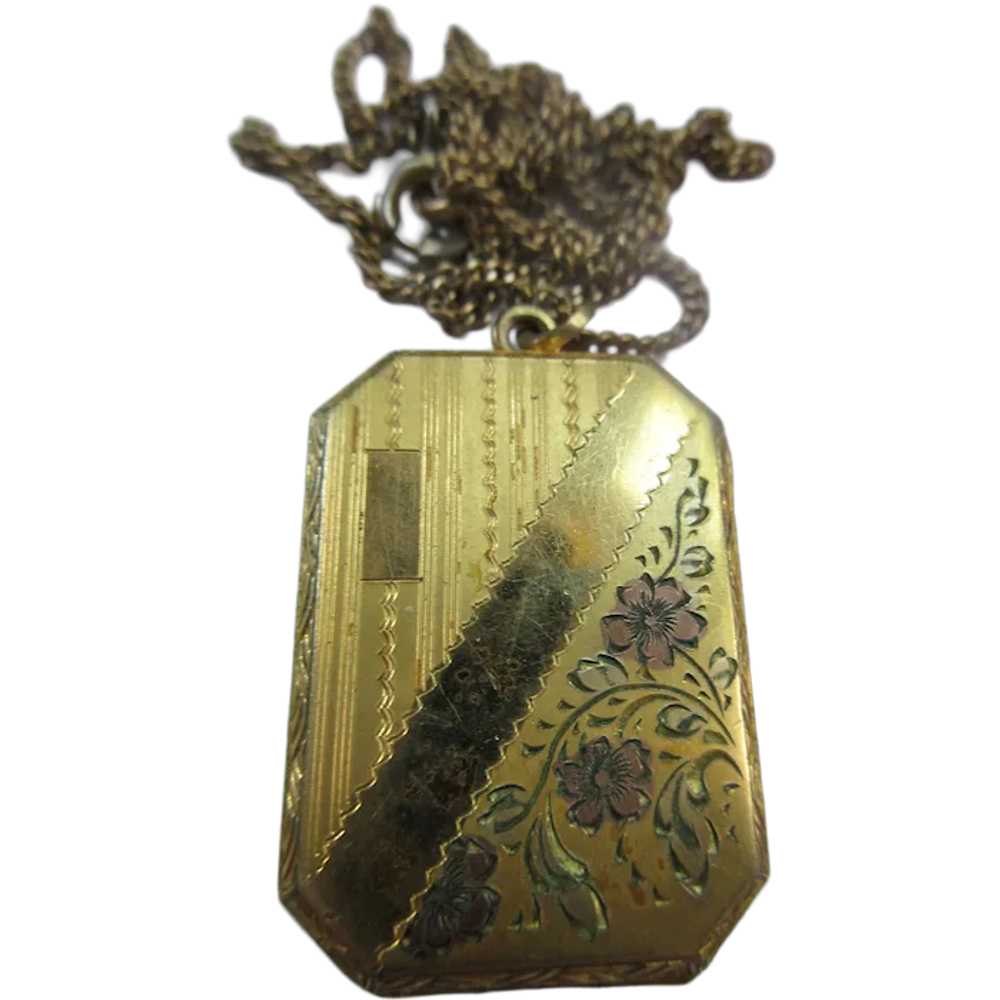 Vintage Rectangular Picture Locket Necklace Flowe… - image 1