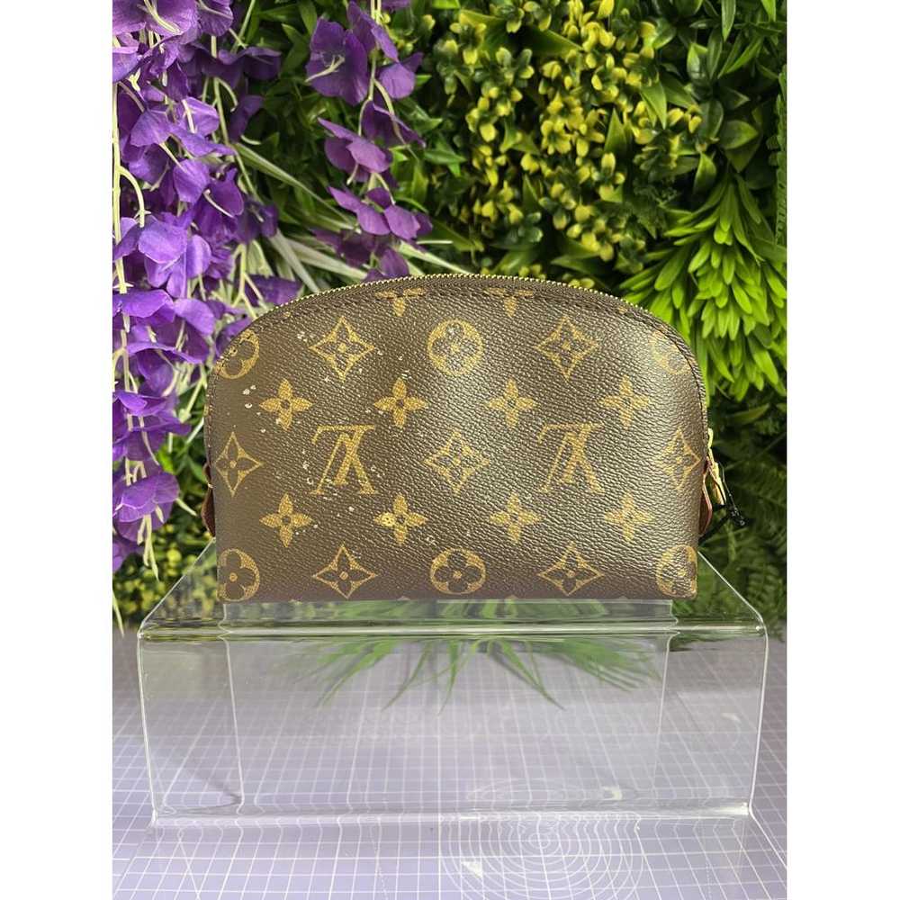 Louis Vuitton Pochette Cosmétique leather vanity … - image 2