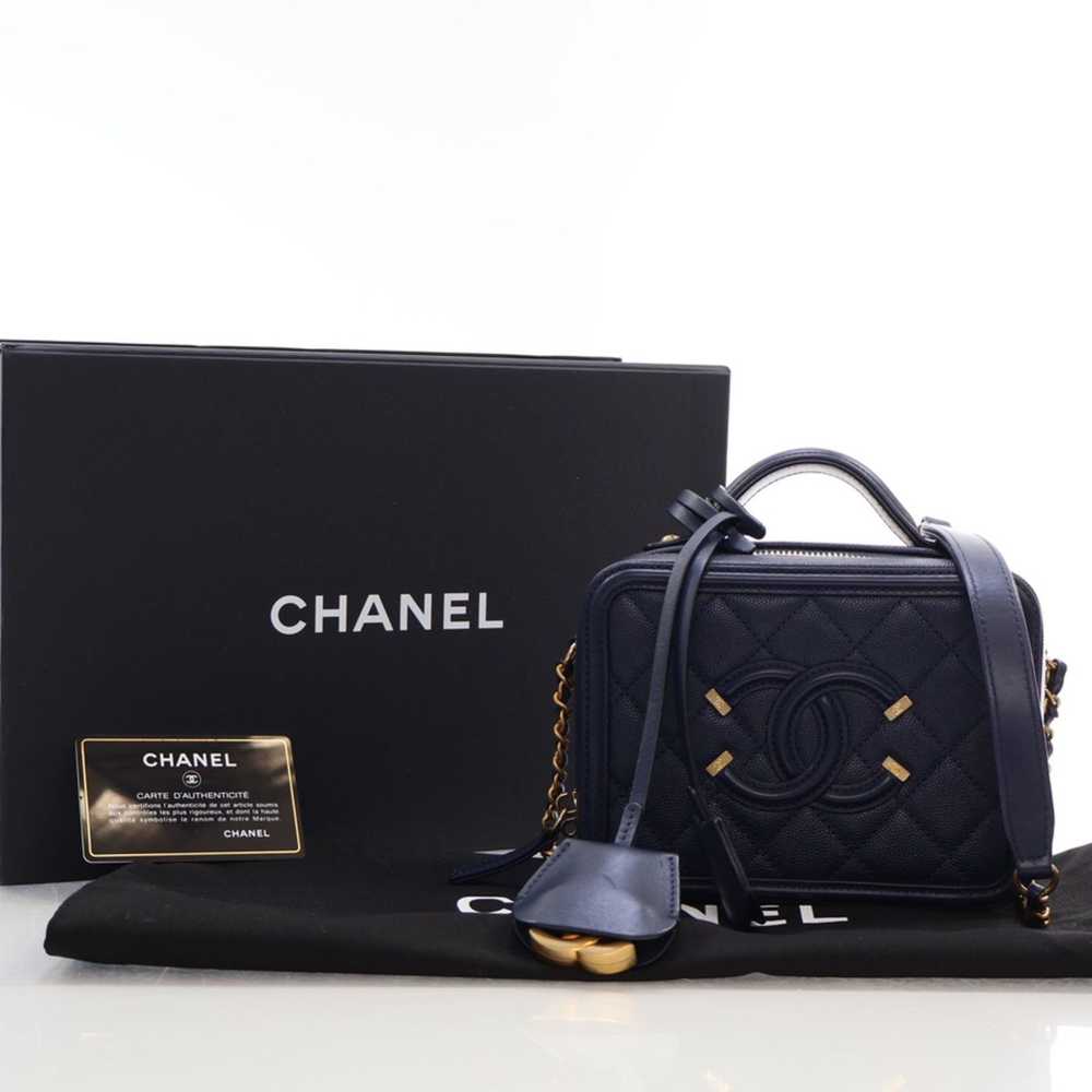 Chanel Chanel Filigree Vanity Mini Navy Caviar - image 12