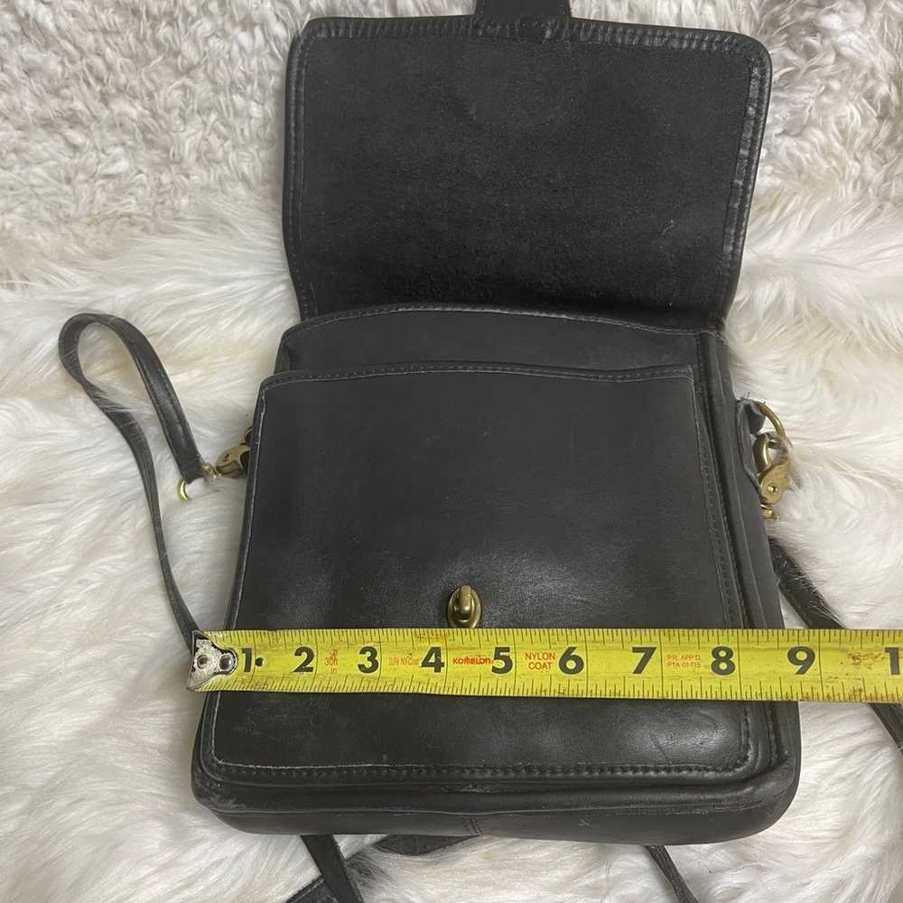 Vintage Coach Station Leather black crossbody bag… - image 10