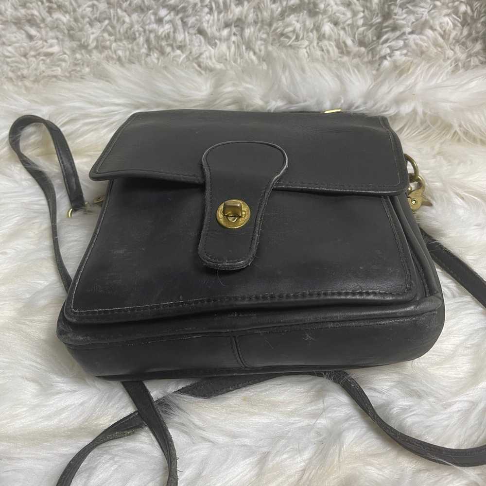 Vintage Coach Station Leather black crossbody bag… - image 6