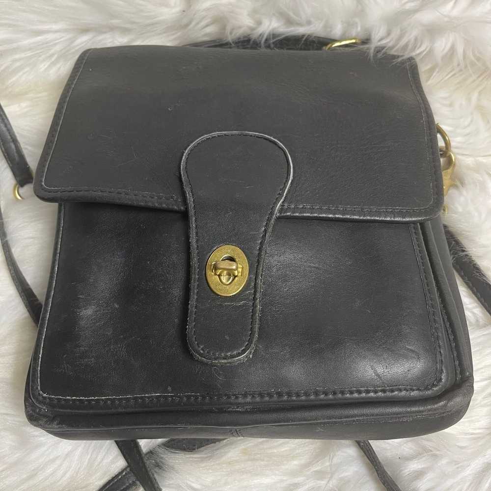 Vintage Coach Station Leather black crossbody bag… - image 7