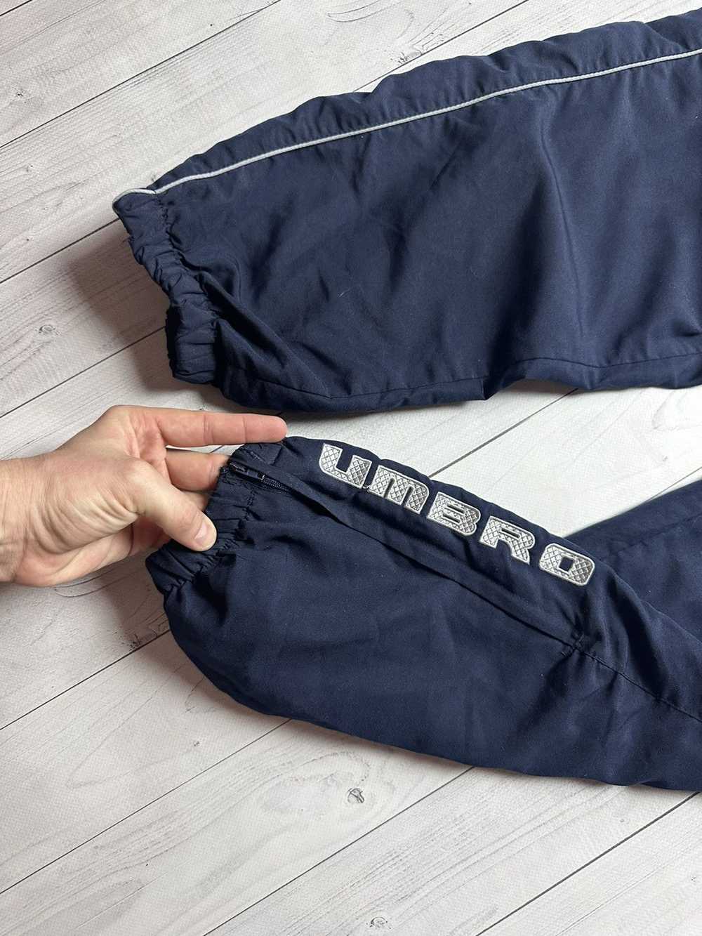 Streetwear × Umbro × Vintage Vintage Umbro soccer… - image 2