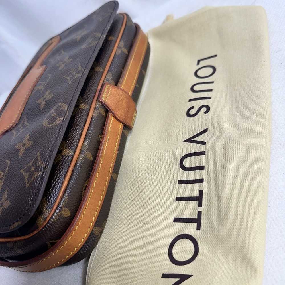 Louis Vuitton Shoulder Bag - image 6