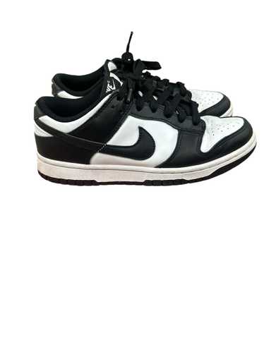 Nike Nike dunk low panda women size 8.5