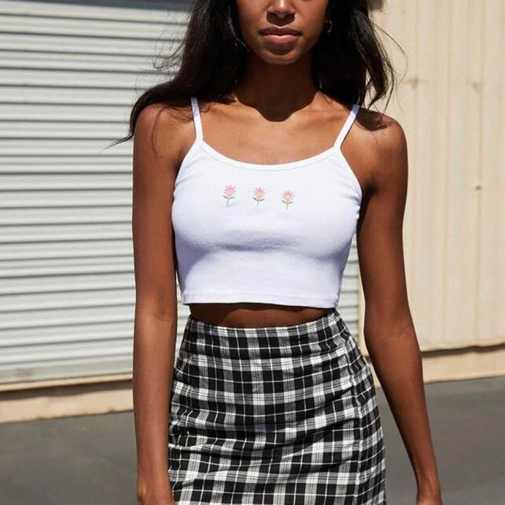 Brandy Melville White Skylar Cropped Top w/ Pink … - image 1