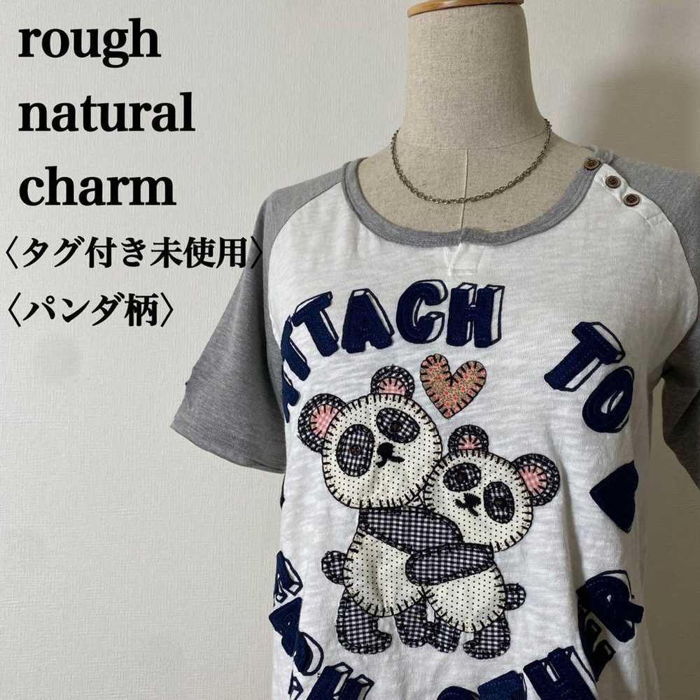 Rough natural charm, panda-patterned T-shirt with… - image 1