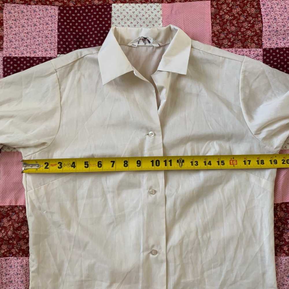 Vintage 50s 60s Lady Manhattan light beige shirt … - image 7