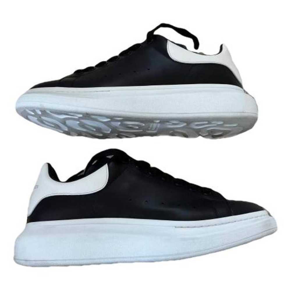 Alexander McQueen Oversize leather low trainers - image 1