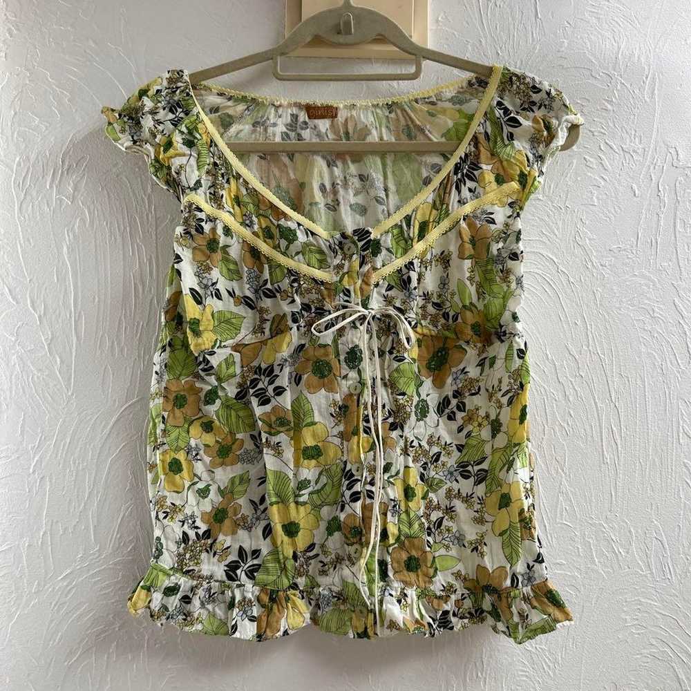 Camisole, T-shirt, floral pattern, frills, green, - image 1