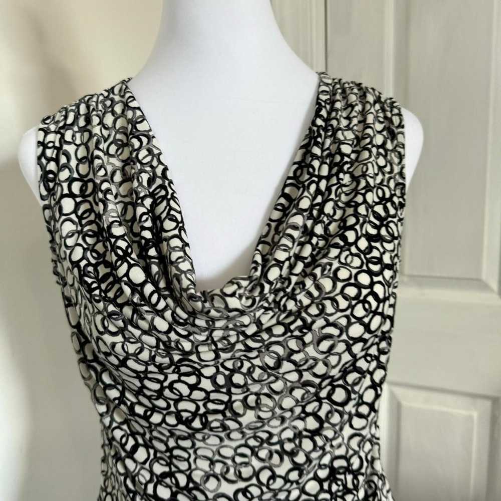 Women's Black and White Scoop Neck Shirt - image 2