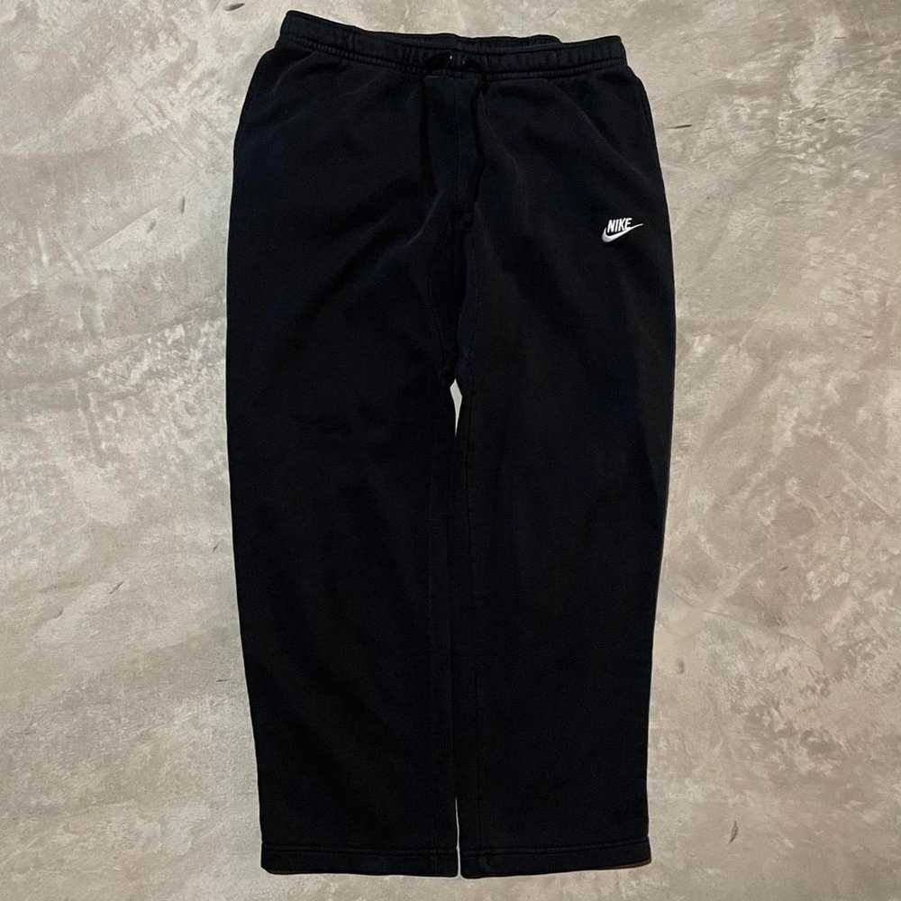 Nike Nike sweatpants embroidered - image 1