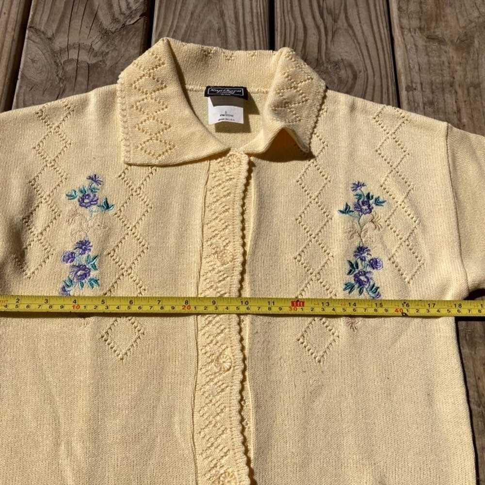 Vintage Southern Lady Floral Knitted Button-down … - image 6