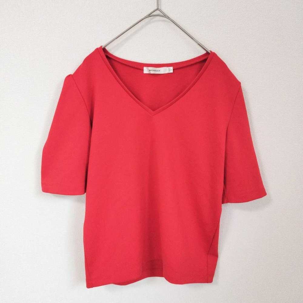 Mousy Red Short Sleeve T-shirt Skin Color Plain V… - image 1