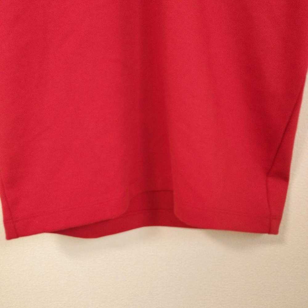 Mousy Red Short Sleeve T-shirt Skin Color Plain V… - image 5