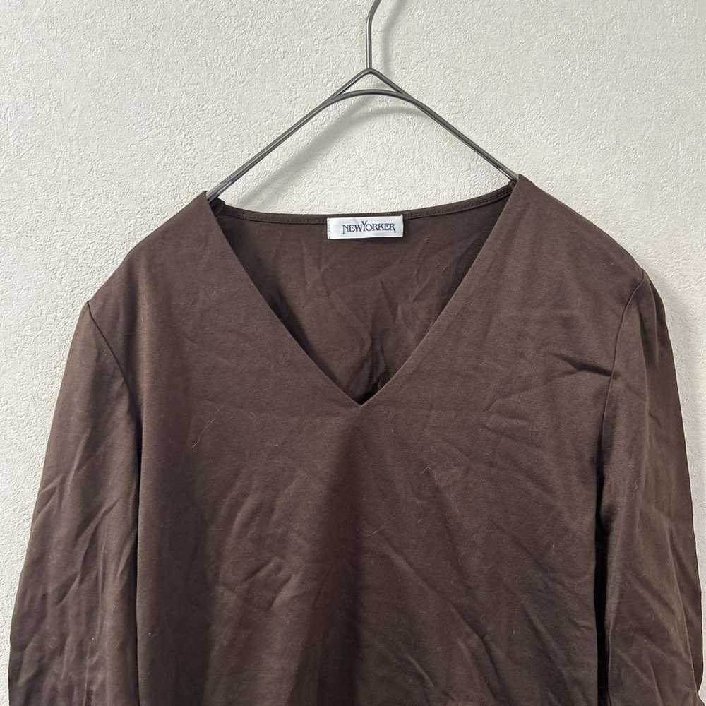 NEWYORKER blouse, V-neck, size M, brown color, pl… - image 6