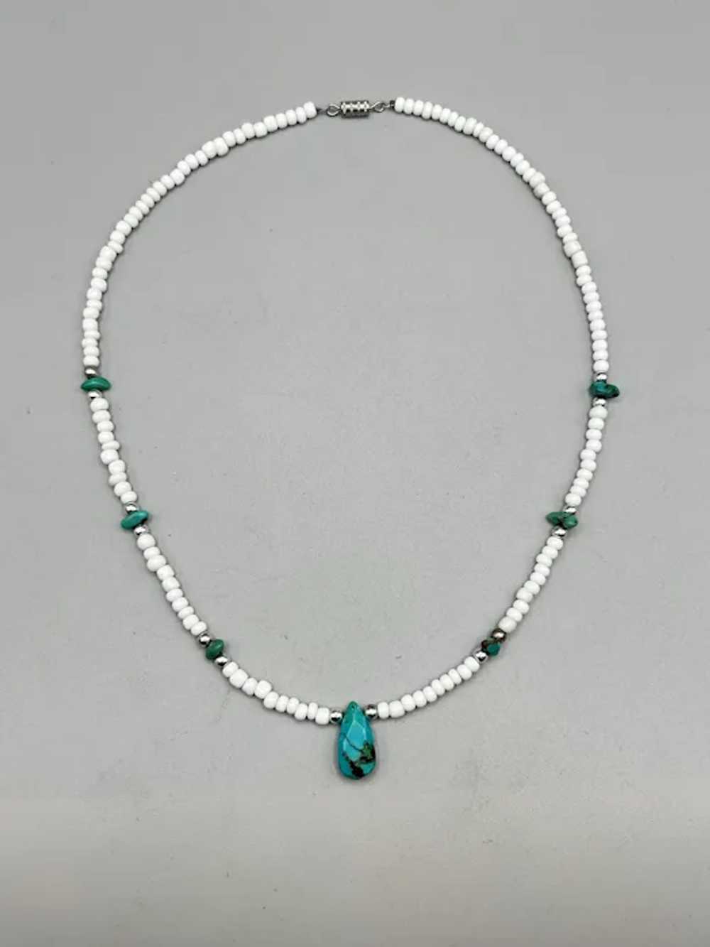 Vintage Turquoise & White Beaded Necklace with Te… - image 3