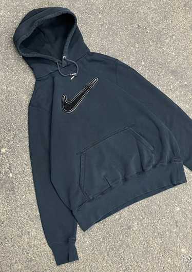 Nike × Streetwear × Vintage Nike big swoosh center