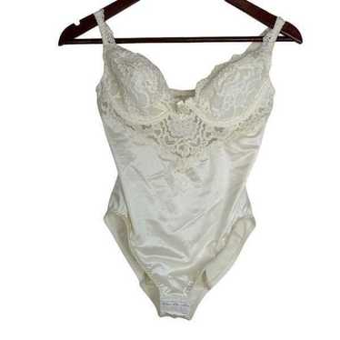 Vintage Victoria’s Secret Satin Beige Nylon Bodys… - image 1