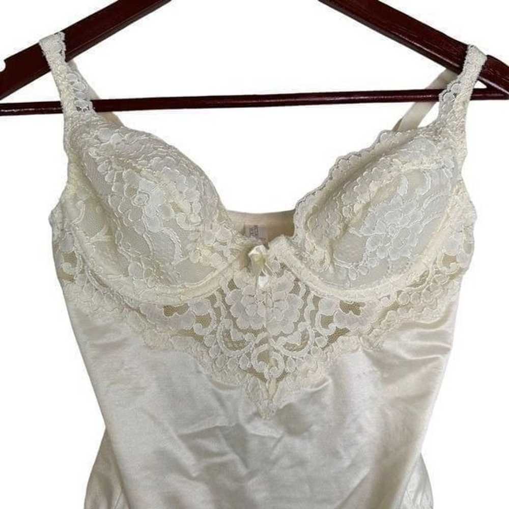 Vintage Victoria’s Secret Satin Beige Nylon Bodys… - image 3