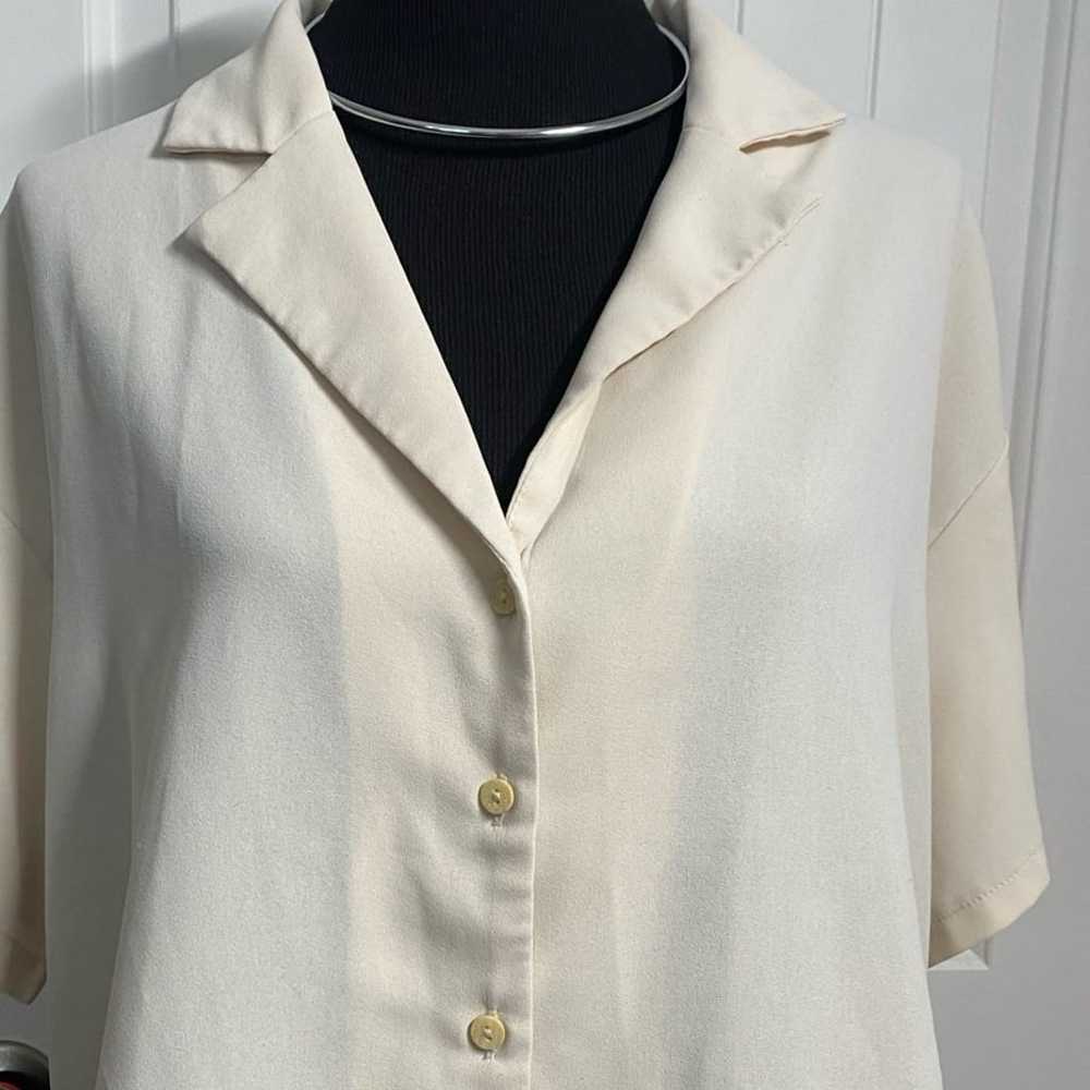 Cream top women size 1XL - image 9