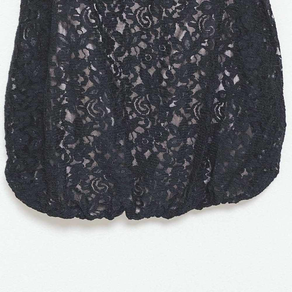 Mercury Duo (F) floral lace top with a balloon si… - image 6