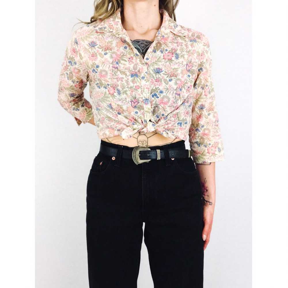 Vintage Button-Front Botanical Blouse - image 3