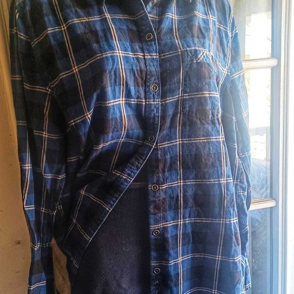 gh bass Women's Blue Flannel Shirt - image 1