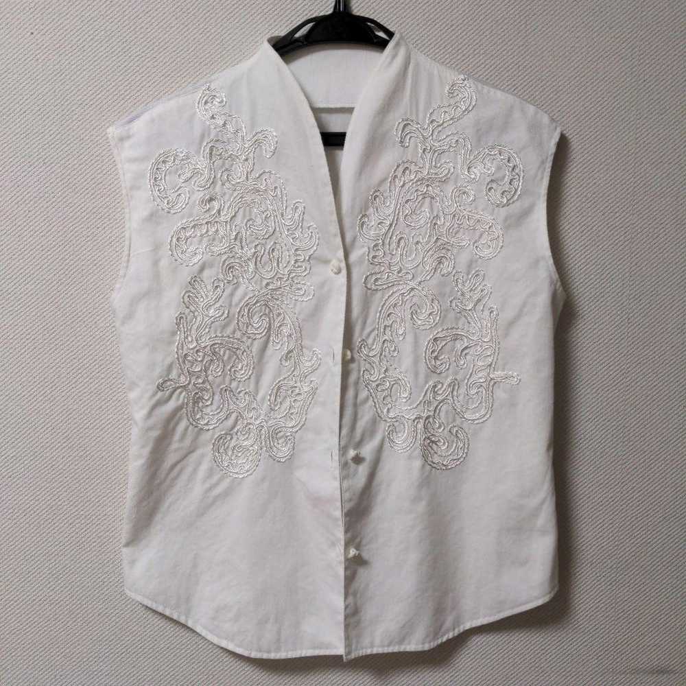 AMERI Americana Vintage Blouse CODE EMBROIDERY TOP - image 1