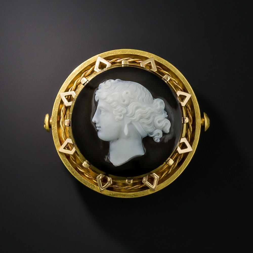 Victorian Onyx Elegant Cameo Brooch - image 1