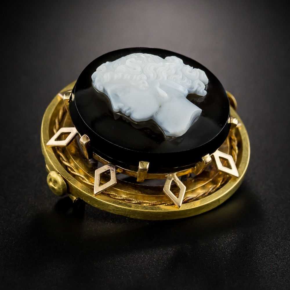 Victorian Onyx Elegant Cameo Brooch - image 3