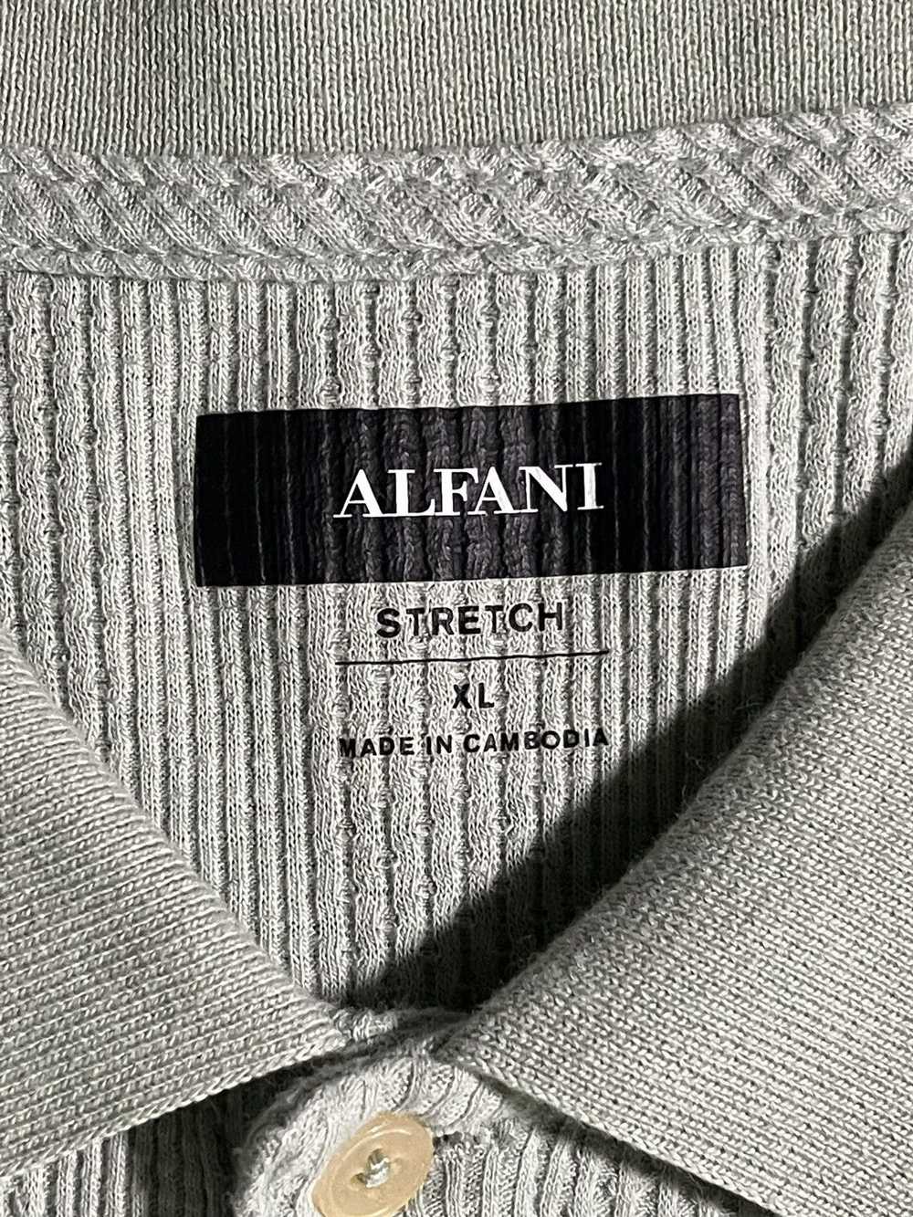 Alfani Alfani 1/4 Button Up Shirt - image 2