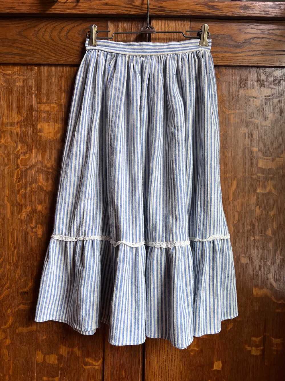 Authentic Vintage Blue & White Stripe Set (XS) |… - image 5