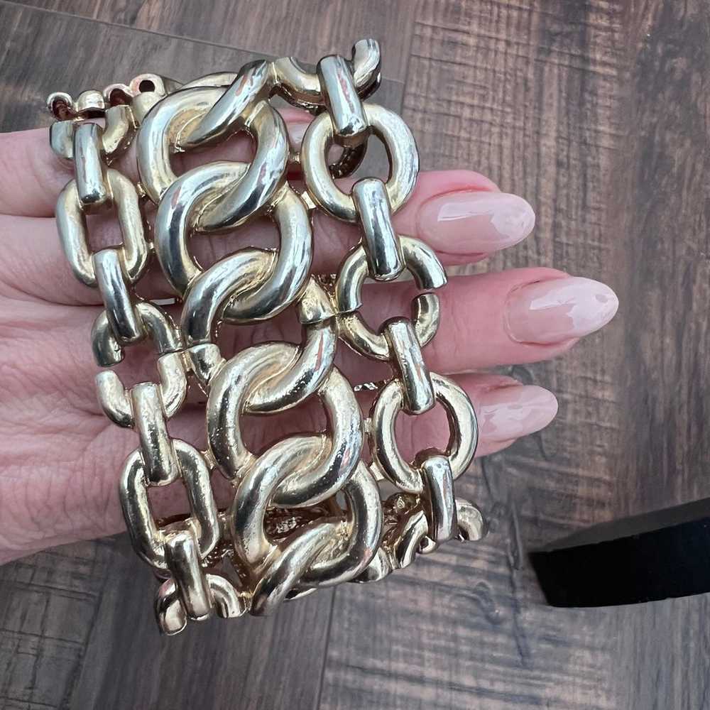 Rare Find Vintage Chunky Gold Metal Link Stretch … - image 1