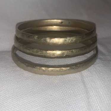 Vintage Signed KC Gold Tone Hammered Metal Bangle 