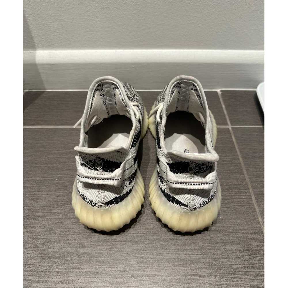 Yeezy x Adidas Boost 350 V2 low trainers - image 4