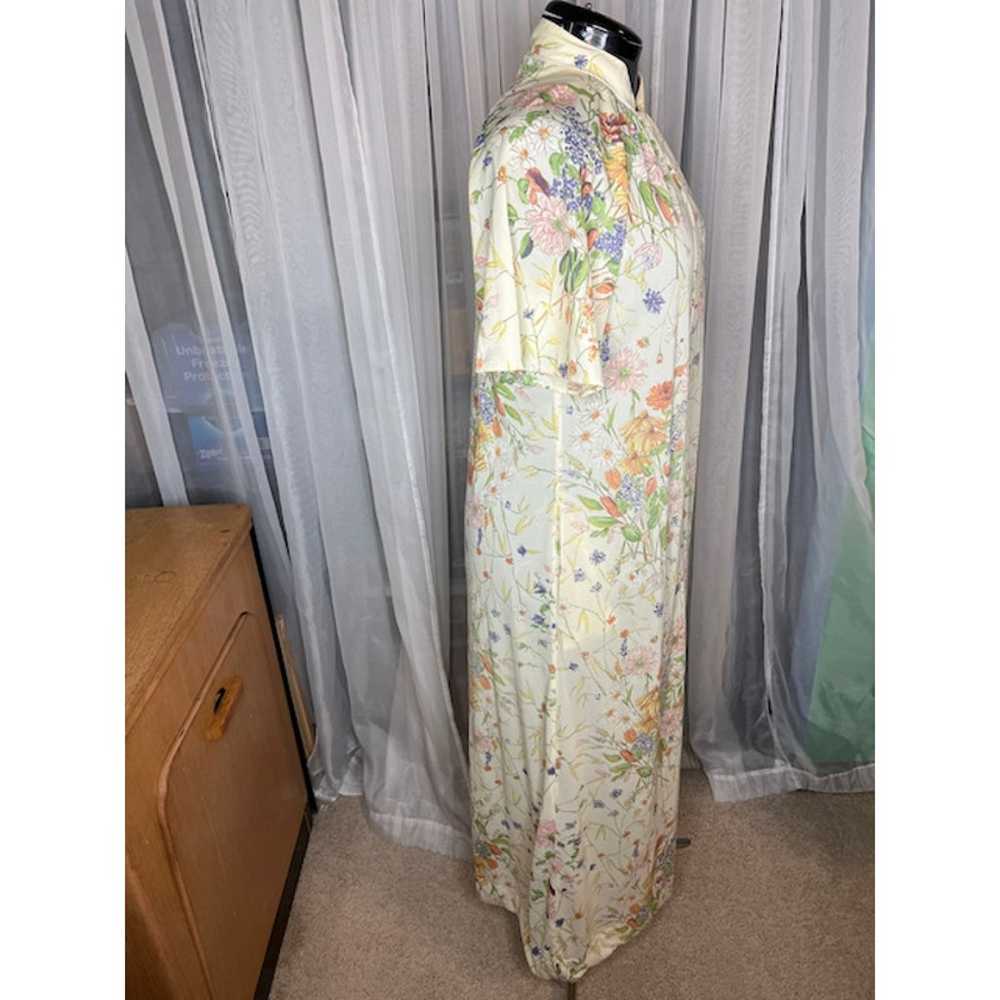 frolicking dress house coat floral pastel yellow - image 9