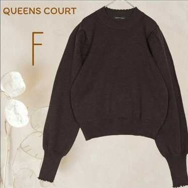 b7070 Queens Court Volume Sleeve Silky Knit Brown… - image 1