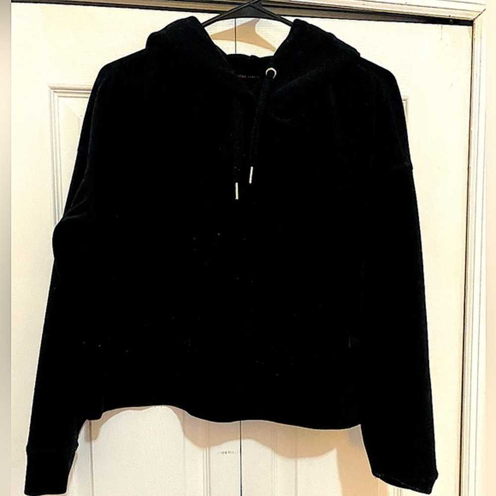 - Gorgeous vintage semi cropped oversized hoodie … - image 1